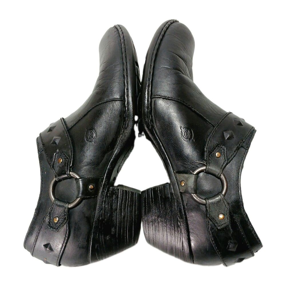 Born Maude Blk. Leather Studded Ankle Booties, Size 9M Side Harness & Metal Ring